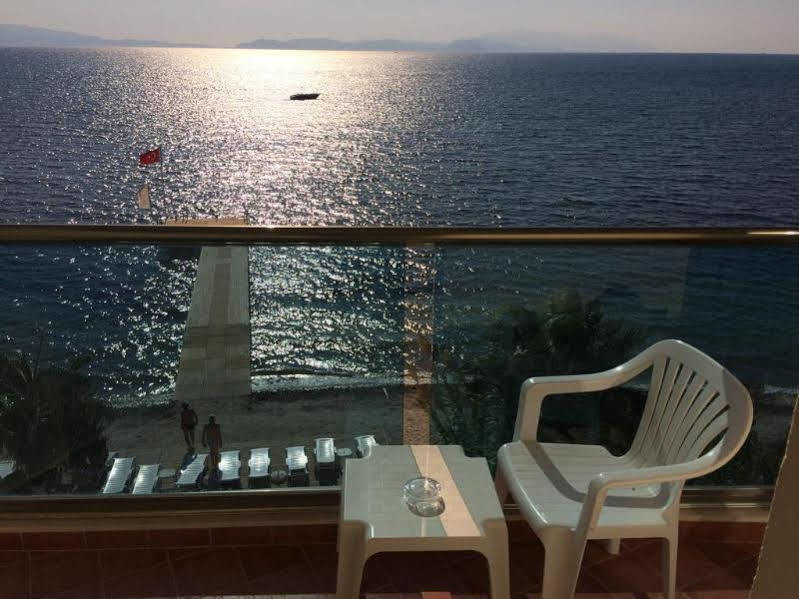 Coastlight Hotel Kusadasi Luaran gambar
